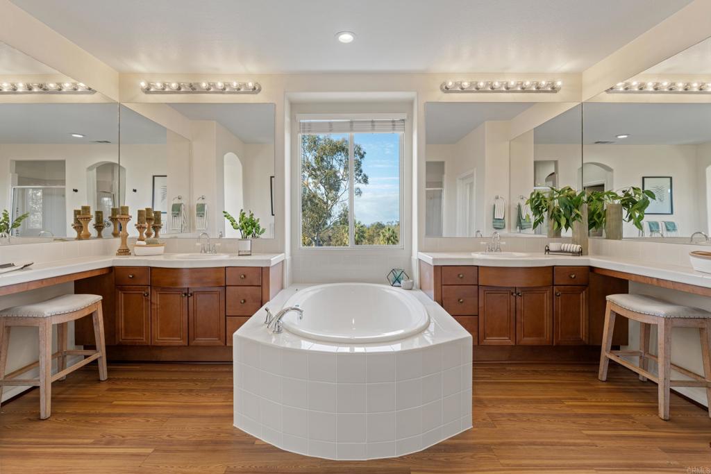 2225 David Place Carlsbad, CA 92008 - Photo 13 of 26