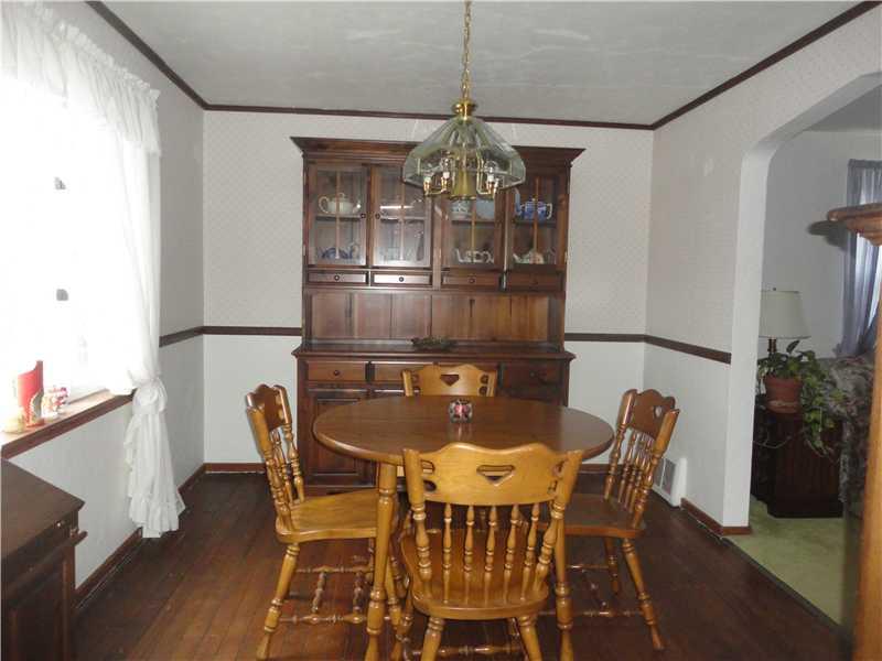 705 Highview Road Pittsburgh, PA 15234 - Photo 6 of 15 Dining Room.