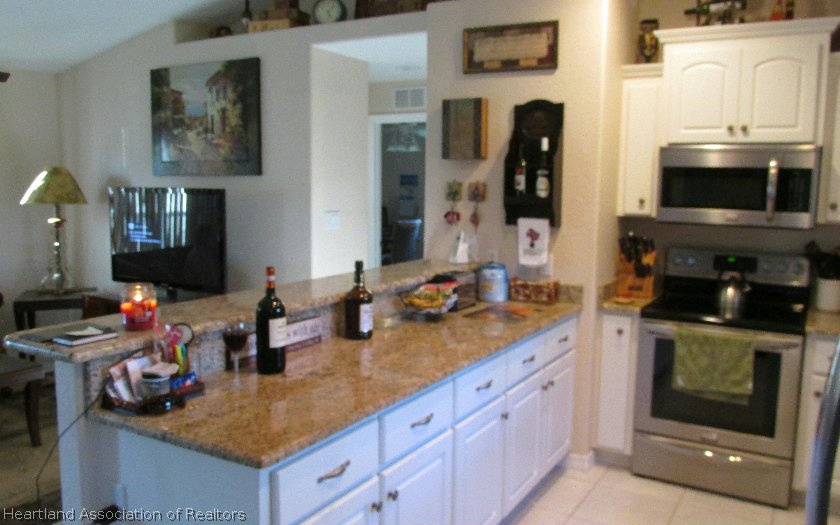 408 Hillcrest Road Sebring, FL 33870 - Photo 3 of 15 Gallery Image 3