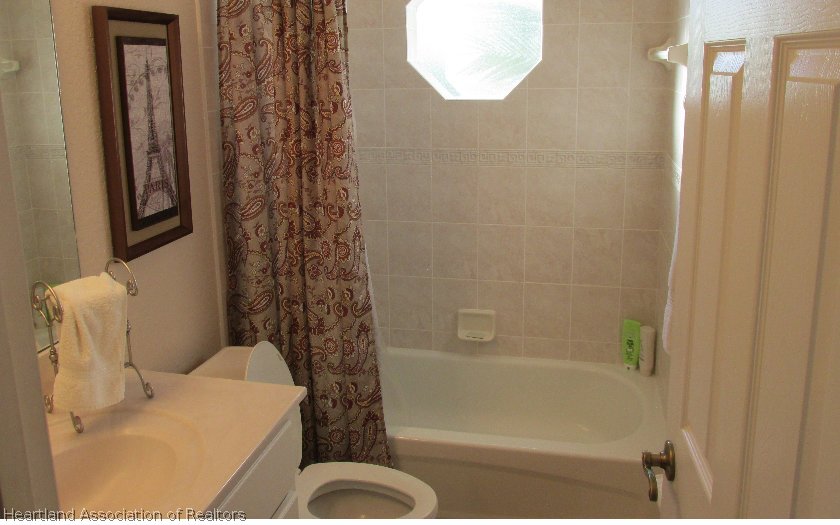 408 Hillcrest Road Sebring, FL 33870 - Photo 10 of 15 Gallery Image 10