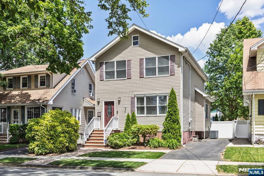 242 Washington Avenue Rutherford, NJ 07070 - Photo 1 of 33