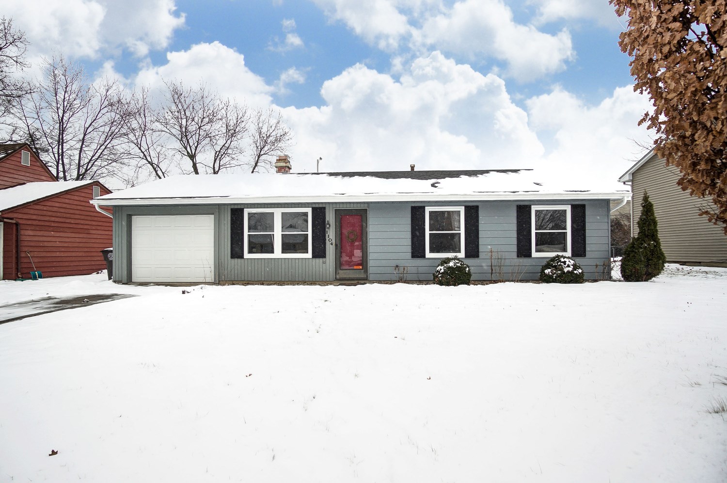 1104 Applewood Road Fort Wayne, IN 46825 - Photo 2 of 22 Gallery Image 2