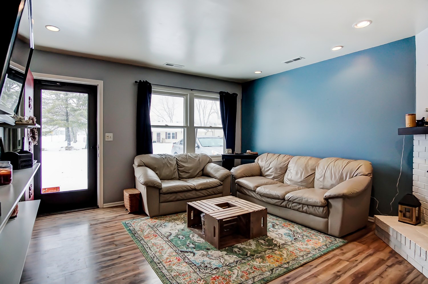 1104 Applewood Road Fort Wayne, IN 46825 - Photo 4 of 22 Gallery Image 4