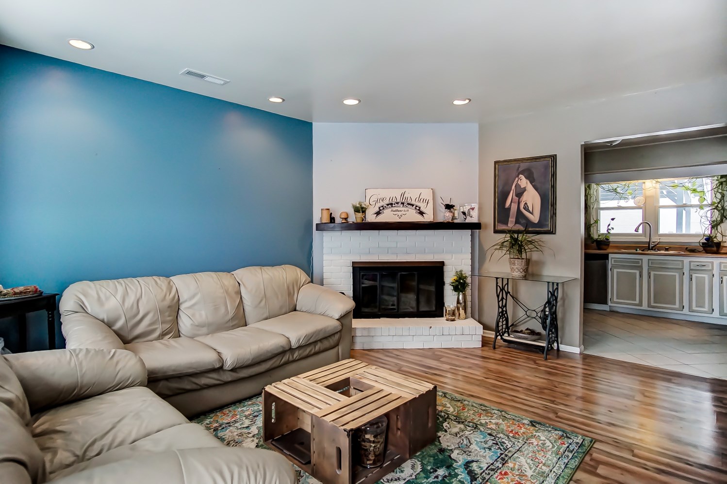 1104 Applewood Road Fort Wayne, IN 46825 - Photo 6 of 22 Gallery Image 6