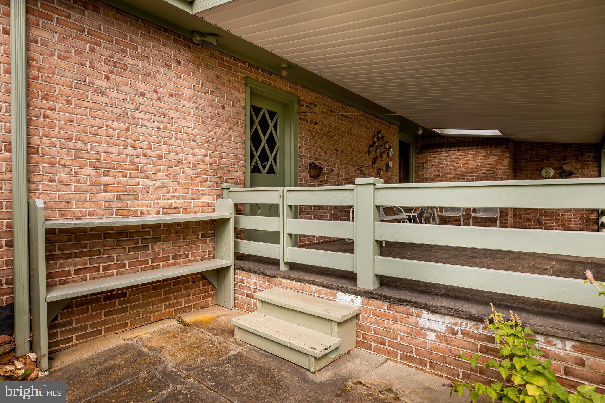 512 Linden Street Lititz, PA 17543 - Photo 8 of 107