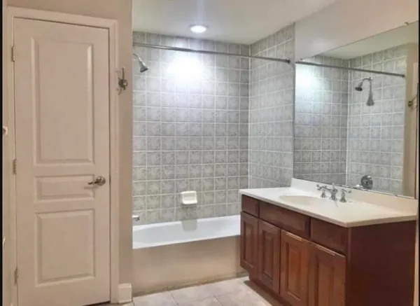 $4,050 | 727 Monroe Street, Unit 303, Hoboken, NJ 07030