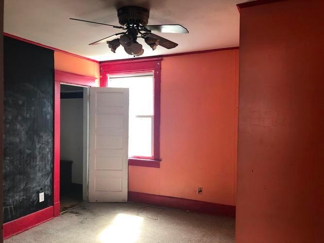 513 Cross Street Rochester, PA 15074 - Photo 11 of 13