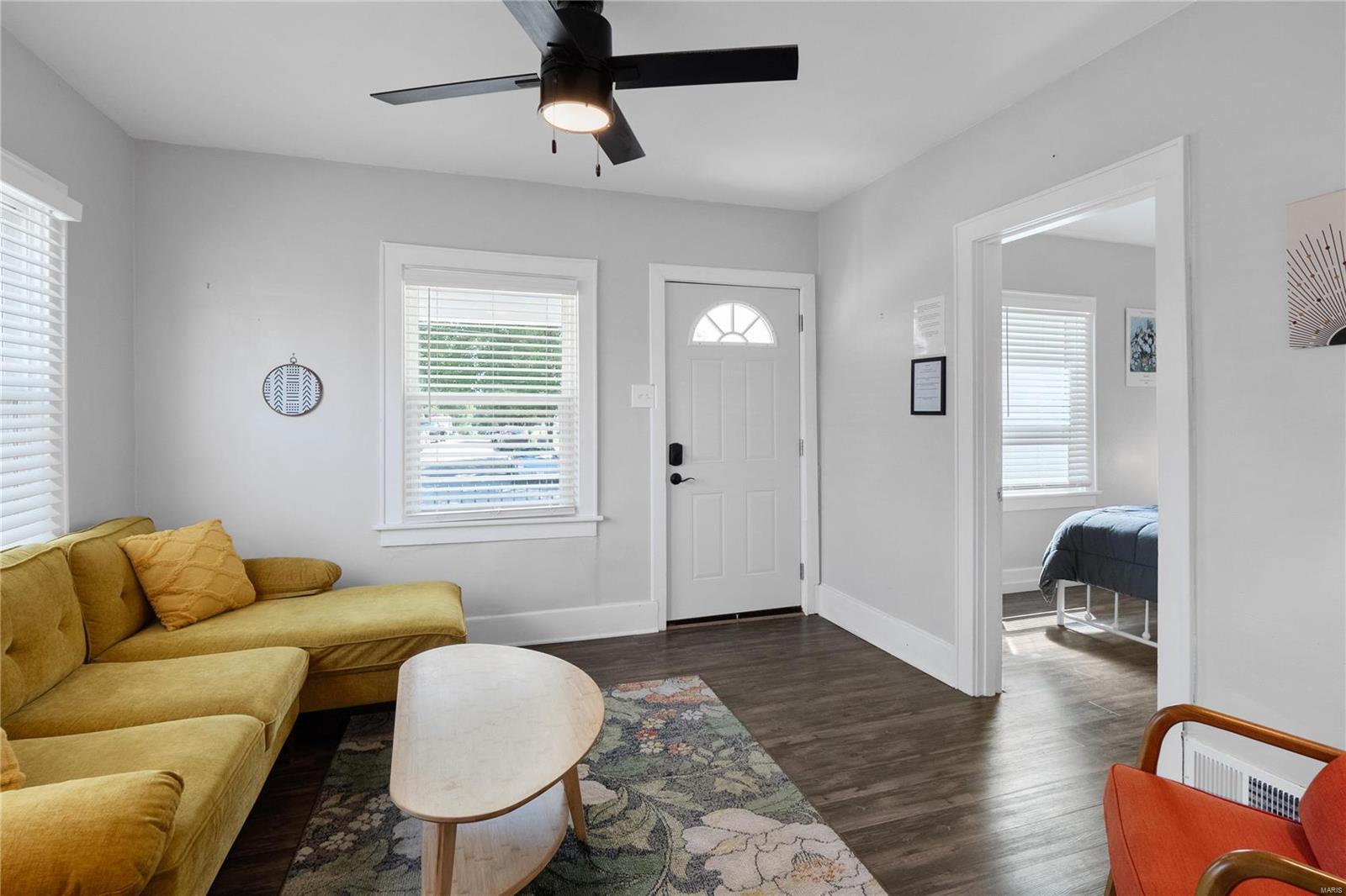 1331 Devlin Street St. Louis, MO 63139 - Photo 6 of 41