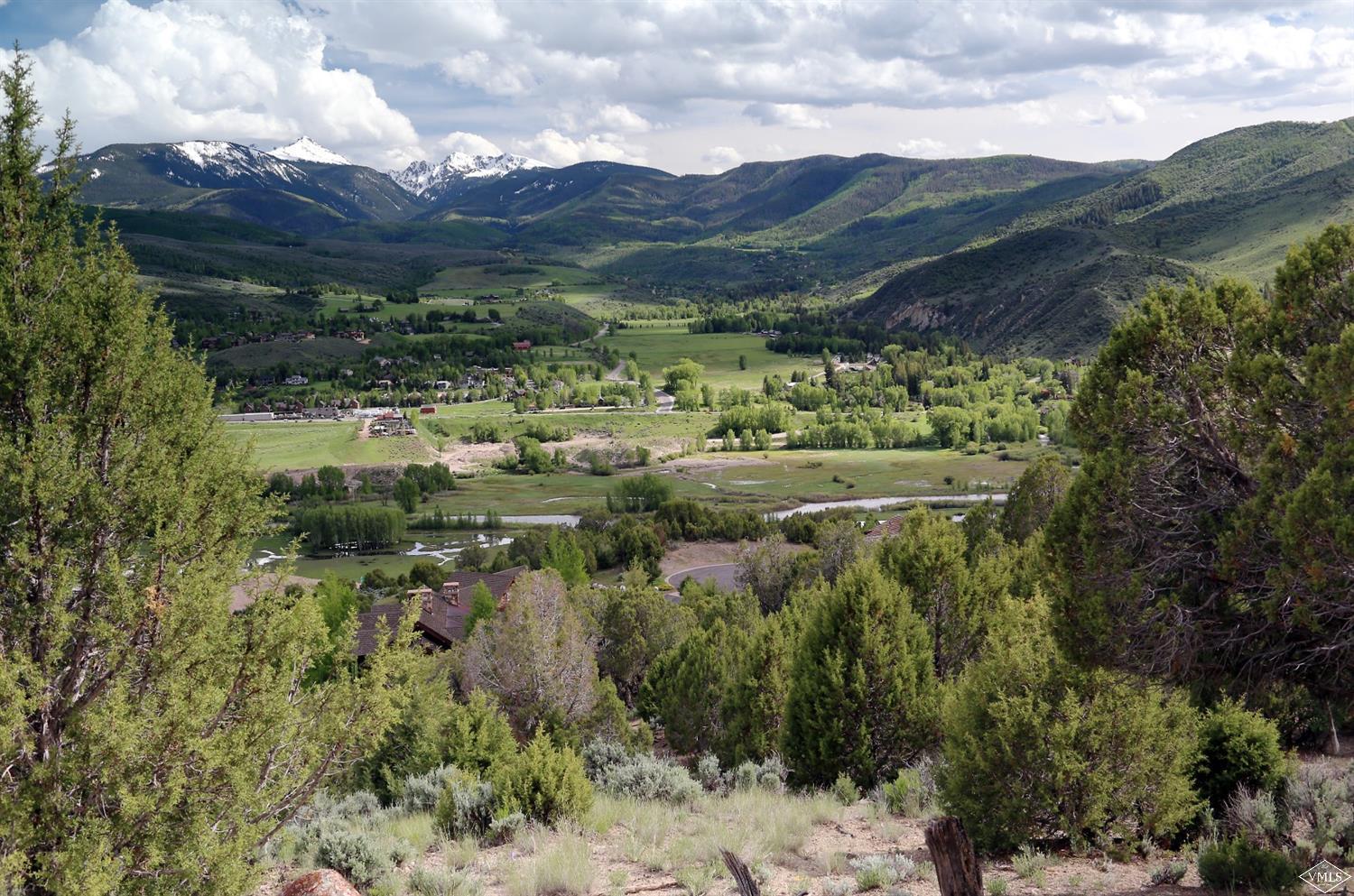 139 Juniper Ridge Road Edwards, CO 81632 - Photo 1 of 11 Primary Photo