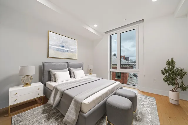 $899,000 | 7 Beech Street, Unit 319, Cambridge, MA 02140