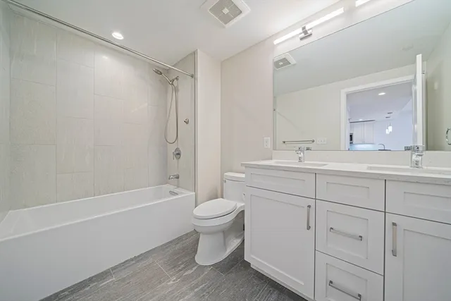 $899,000 | 7 Beech Street, Unit 319, Cambridge, MA 02140