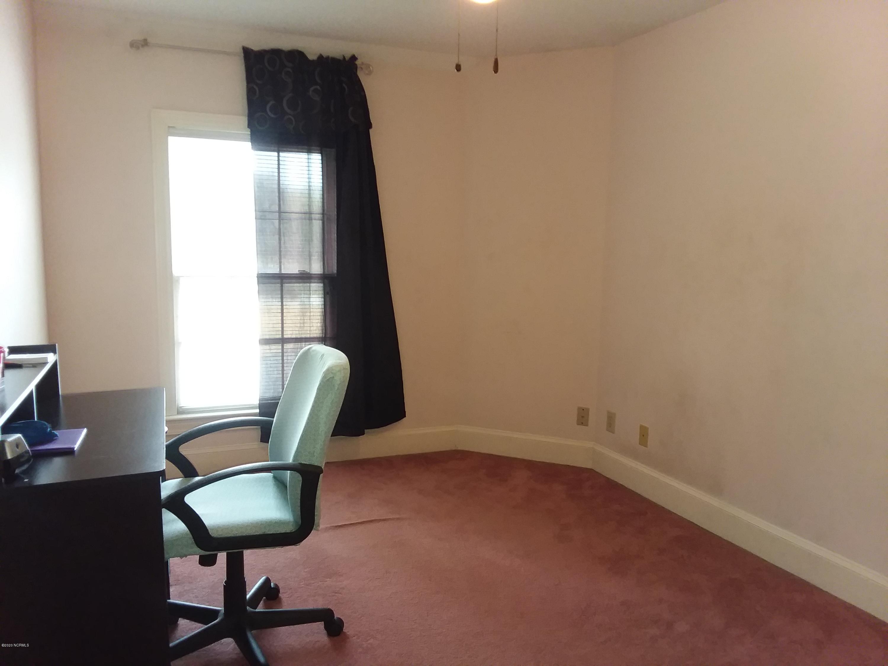3201 Hodges Road Kinston, NC 28504 - Photo 16 of 16 Study