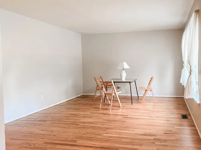 $2,700 | 2844 Renfrew Street, Ann Arbor, MI 48105