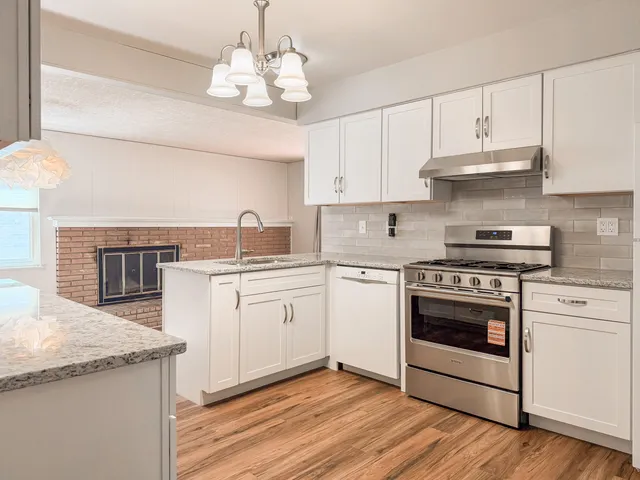 $2,700 | 2844 Renfrew Street, Ann Arbor, MI 48105