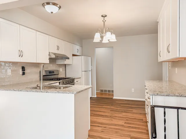 $2,700 | 2844 Renfrew Street, Ann Arbor, MI 48105