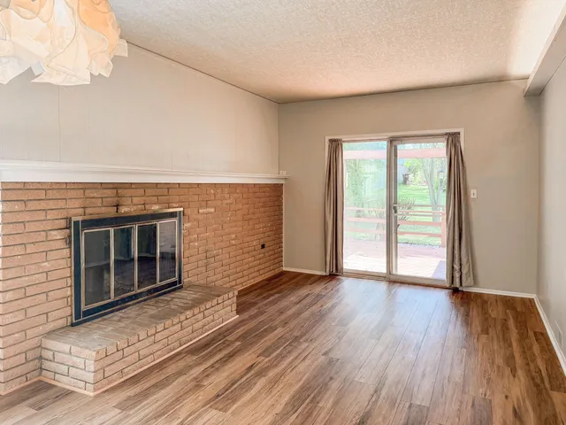 $2,700 | 2844 Renfrew Street, Ann Arbor, MI 48105