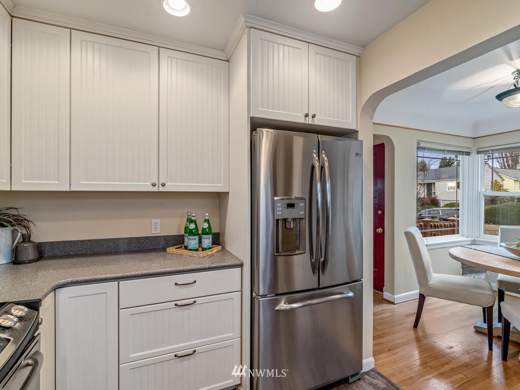 3539 Southwest Webster Street Seattle, WA 98126 - Photo 11 of 26 Gallery Image 11