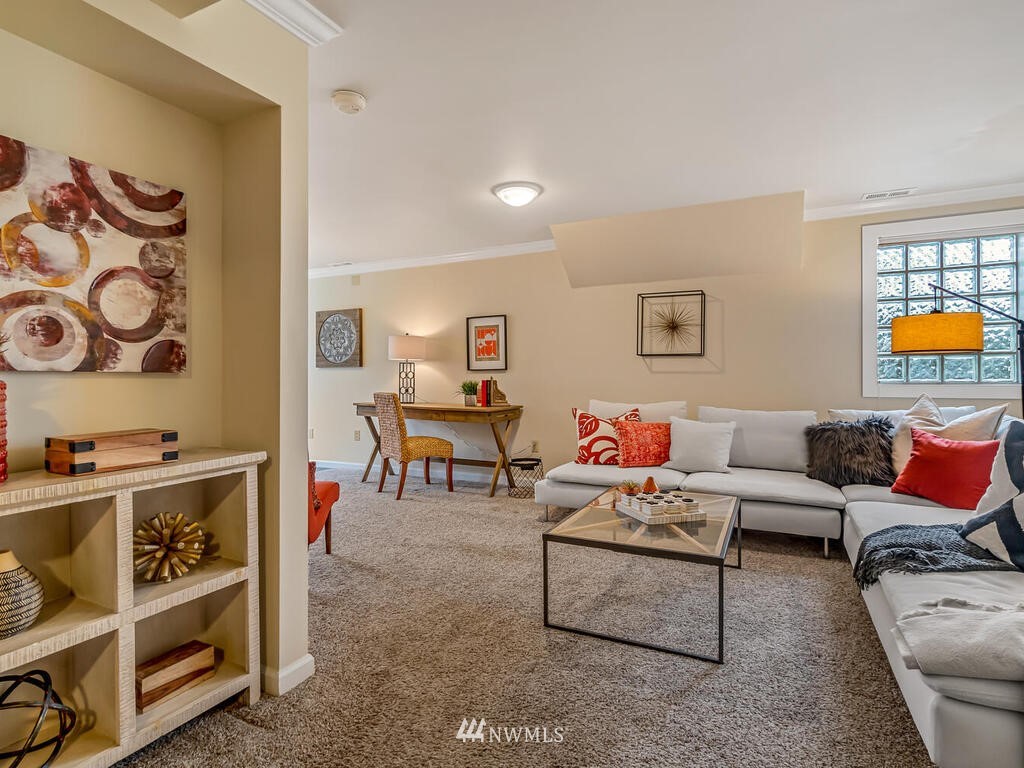 3539 Southwest Webster Street Seattle, WA 98126 - Photo 15 of 26 Gallery Image 15