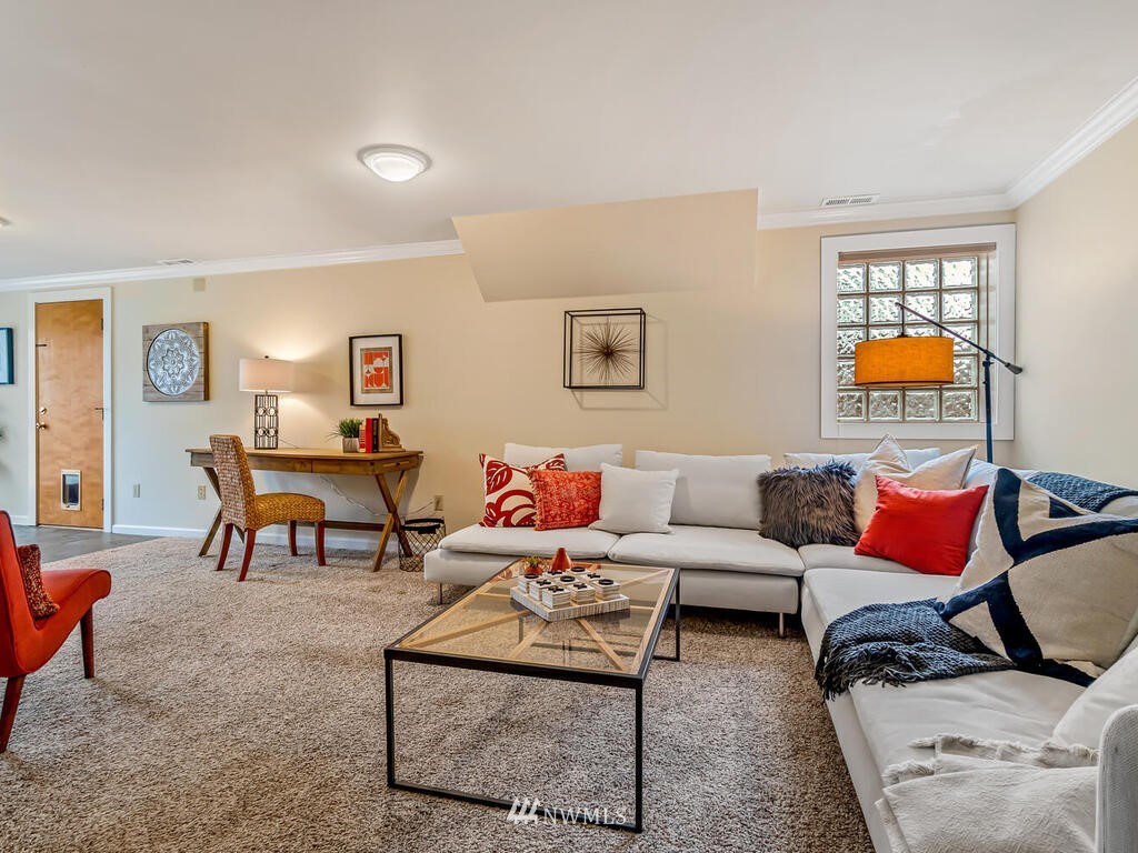 3539 Southwest Webster Street Seattle, WA 98126 - Photo 16 of 26 Gallery Image 16