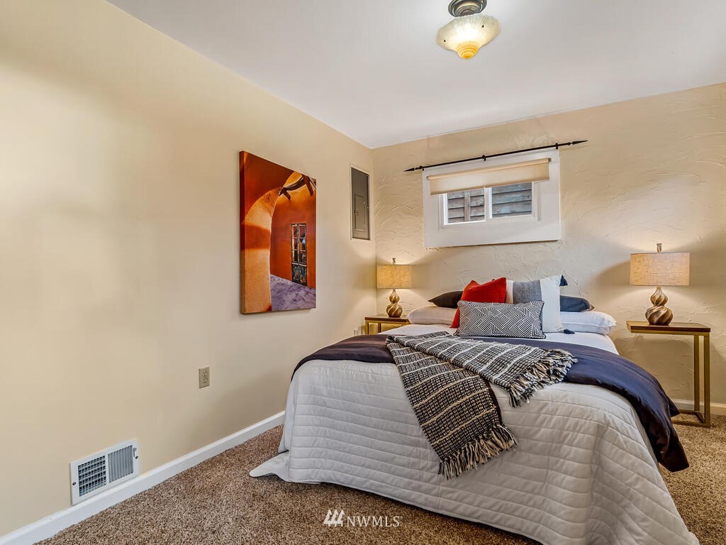 3539 Southwest Webster Street Seattle, WA 98126 - Photo 18 of 26 Gallery Image 18