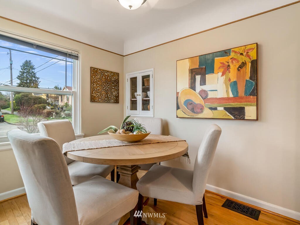 3539 Southwest Webster Street Seattle, WA 98126 - Photo 7 of 26 Gallery Image 7
