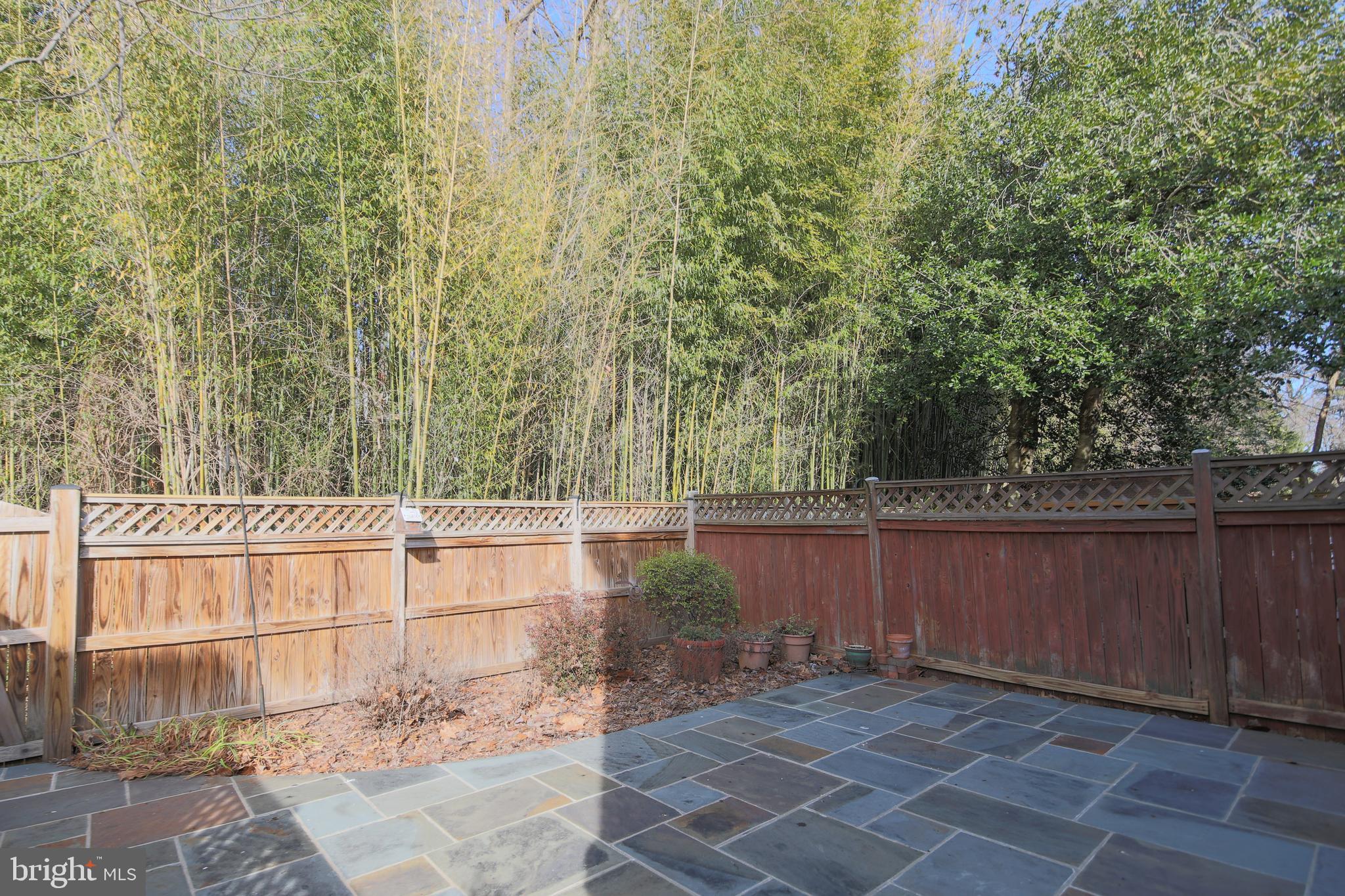9738 Cardinal Road Fairfax, VA 22030 - Photo 25 of 63 Garden Fully Fenced