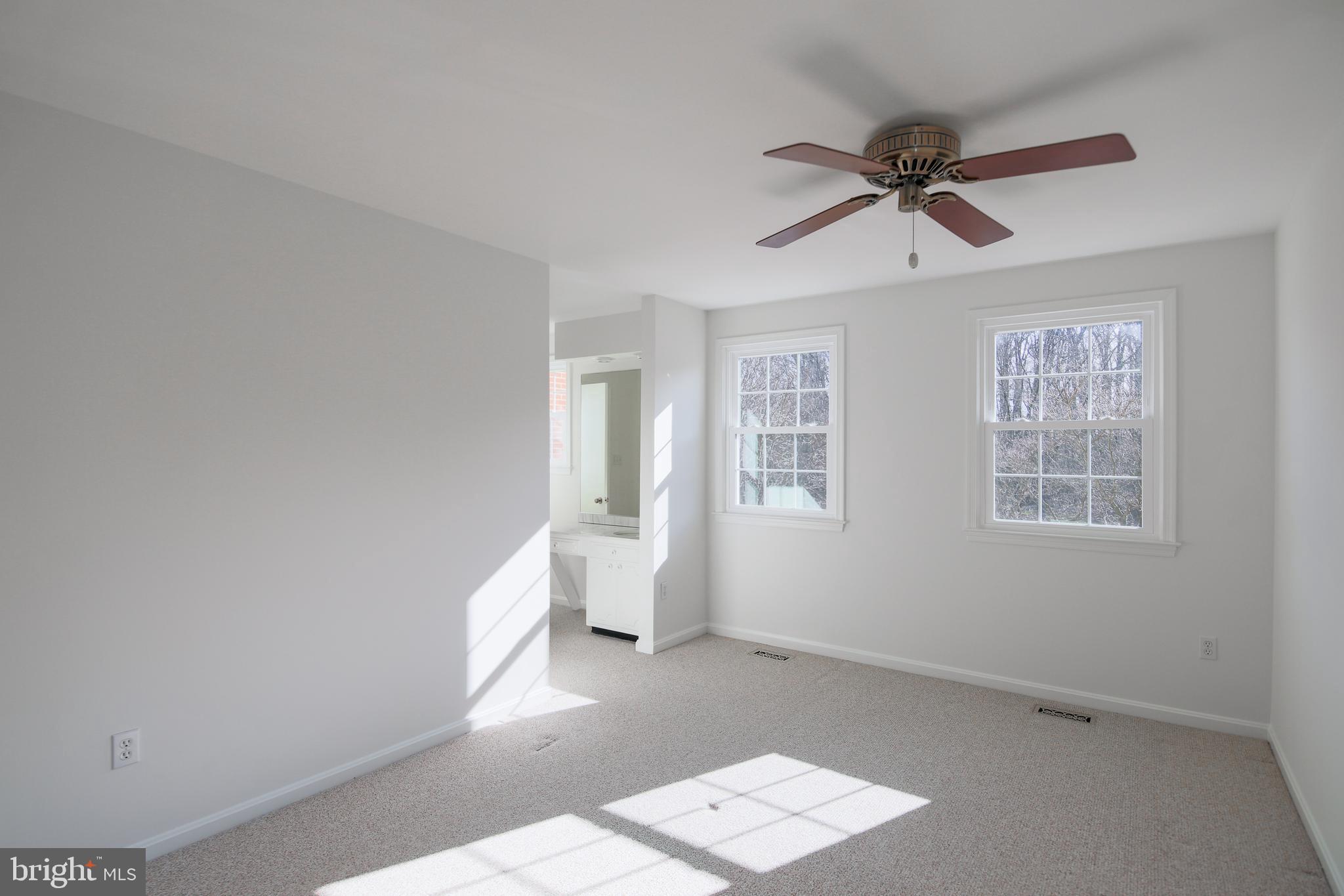 9738 Cardinal Road Fairfax, VA 22030 - Photo 34 of 63 Primary Suite
