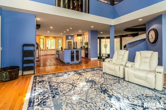 $489,000 | 412 Wagon Wheel Road, Carbondale, IL 62902