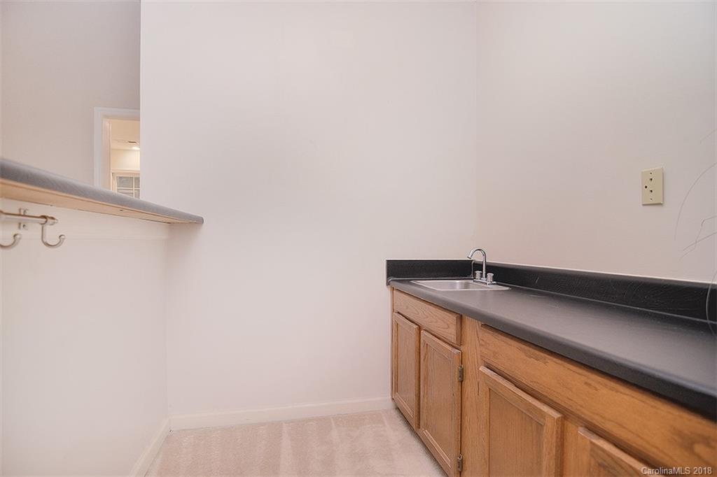 12008 Freshwell Road Charlotte, NC 28273 - Photo 26 of 31 Gallery Image 26