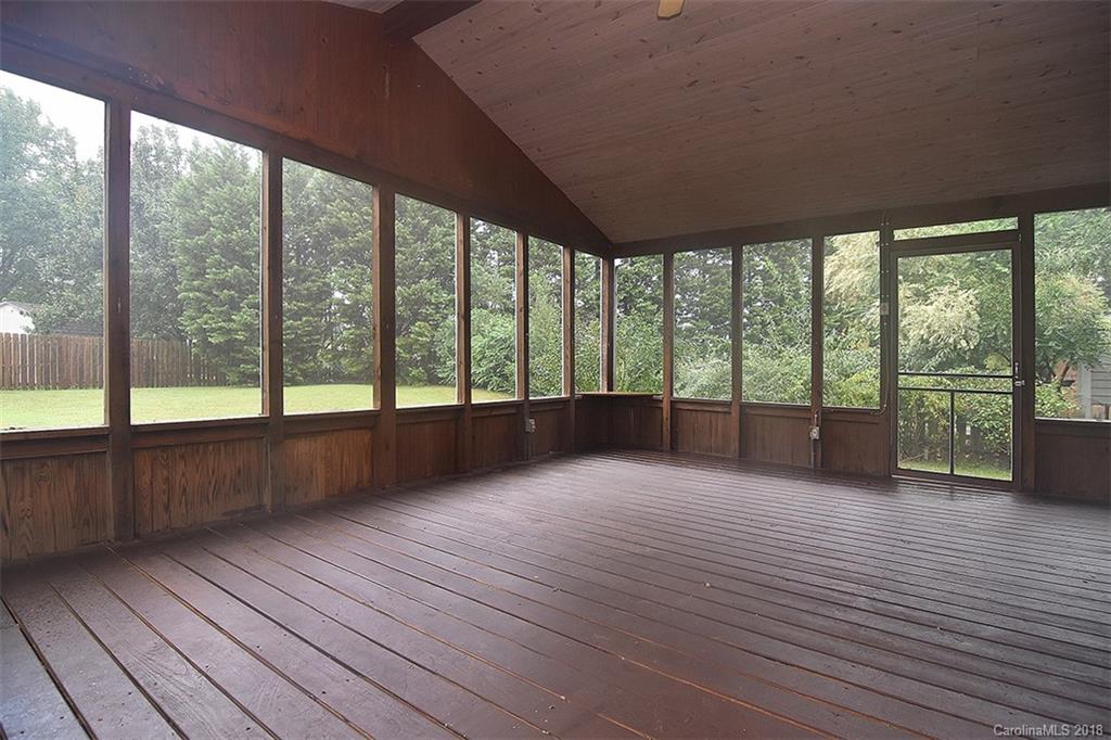12008 Freshwell Road Charlotte, NC 28273 - Photo 27 of 31 Gallery Image 27