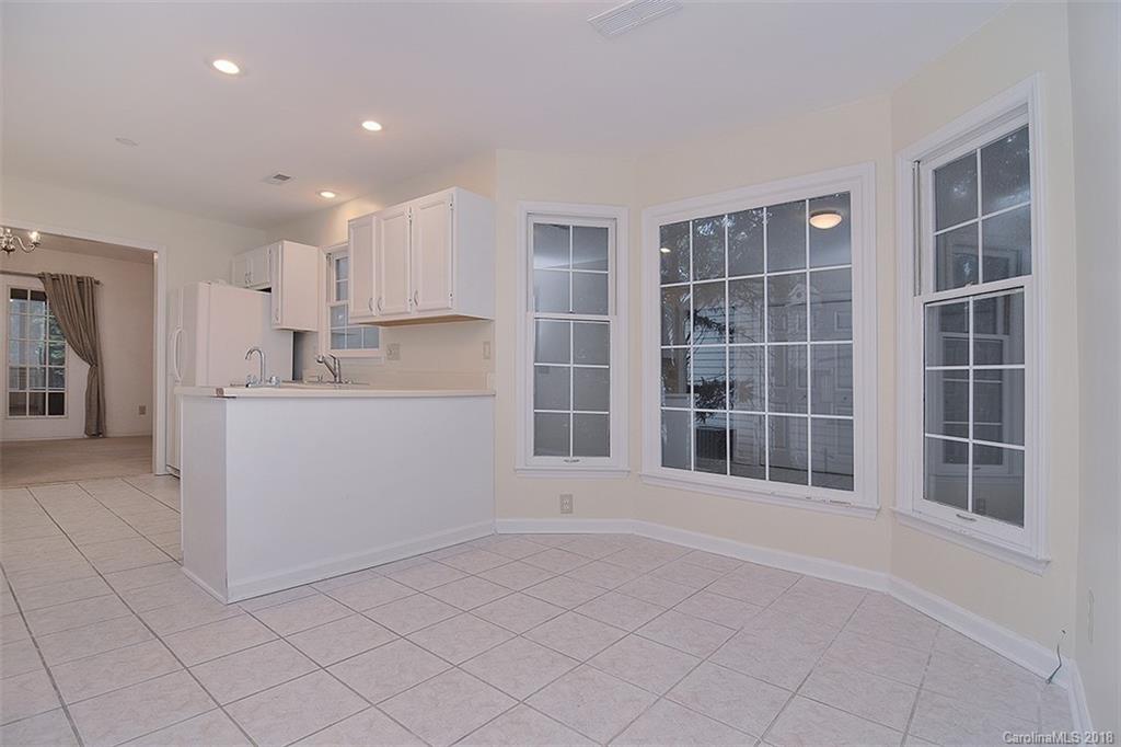 12008 Freshwell Road Charlotte, NC 28273 - Photo 10 of 31 Gallery Image 10