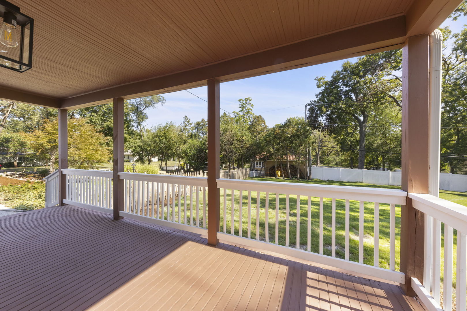 1280 Brandywine Circle Batavia, IL 60510 - Photo 23 of 36 a view of a roof deck