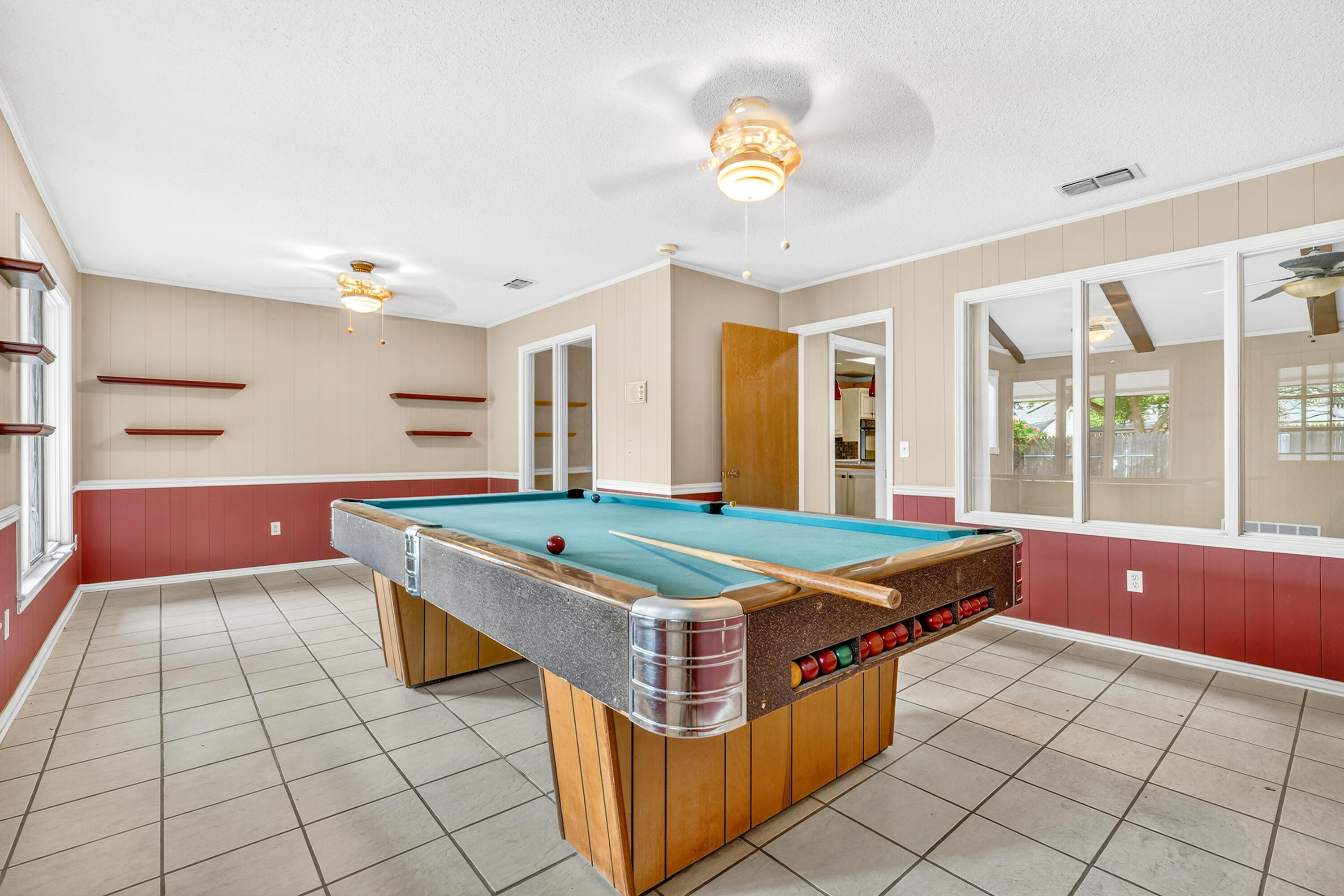 4017 69th Street Lubbock, TX 79413 - Photo 13 of 38 DSC01750