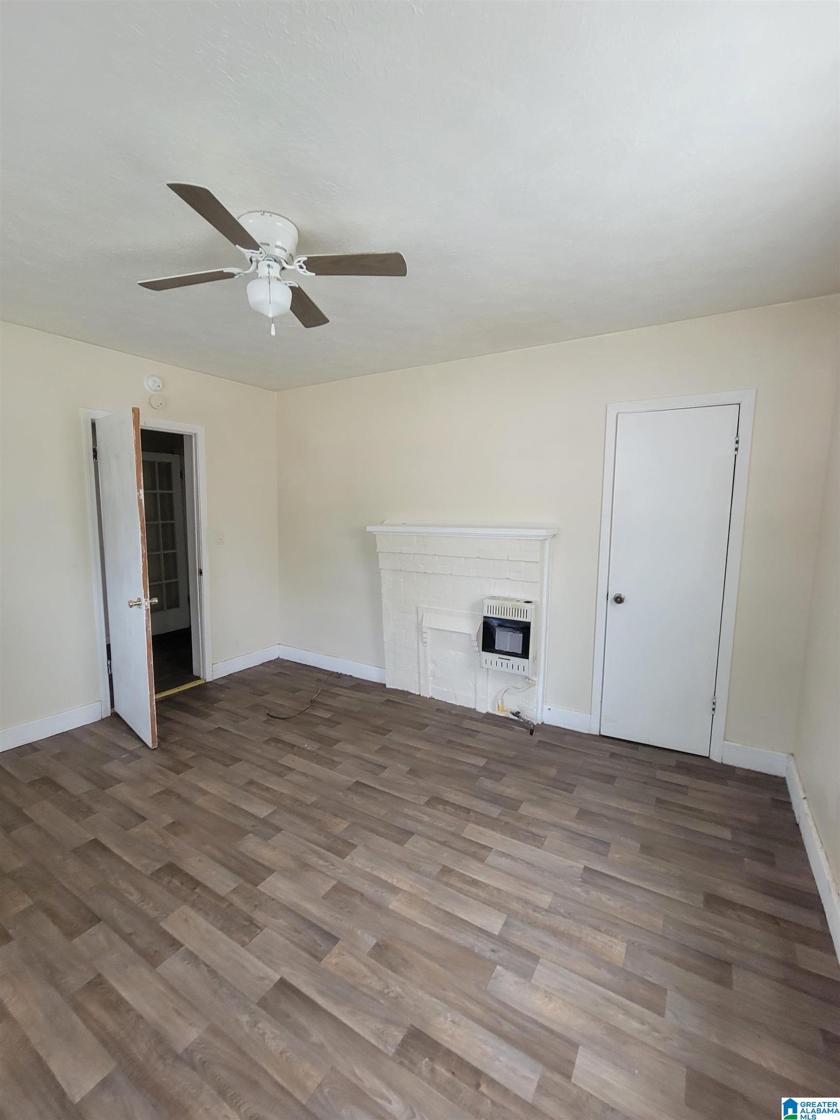 930 Battle Street West Talladega, AL 35160 - Photo 4 of 11