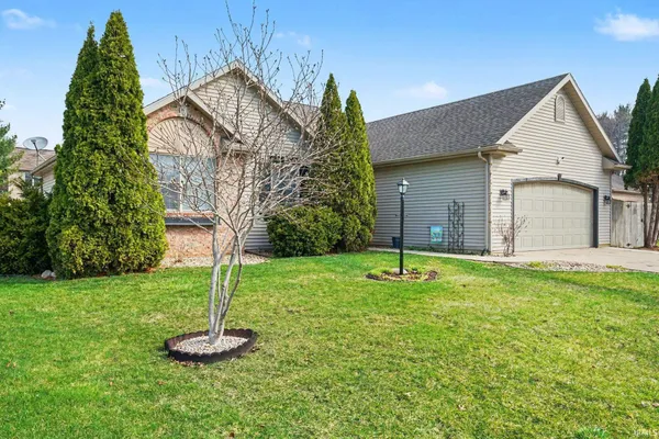 $349,900 | 1809 Elizabethan Court, South Bend, IN 46614