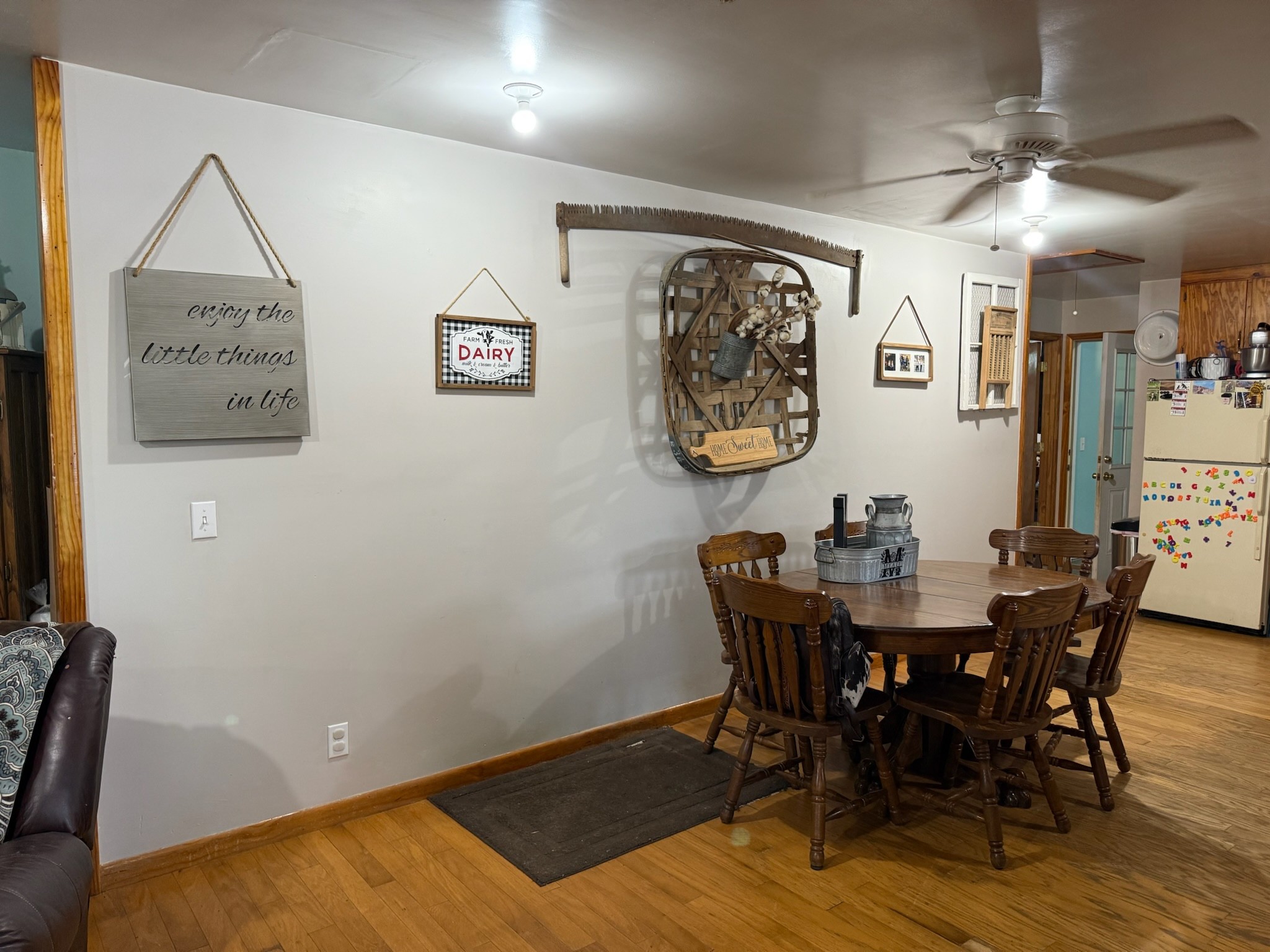 2975 Bethlehem Church Road Mount Hermon, KY 42157 - Photo 7 of 72 a view of a dining room with furniture