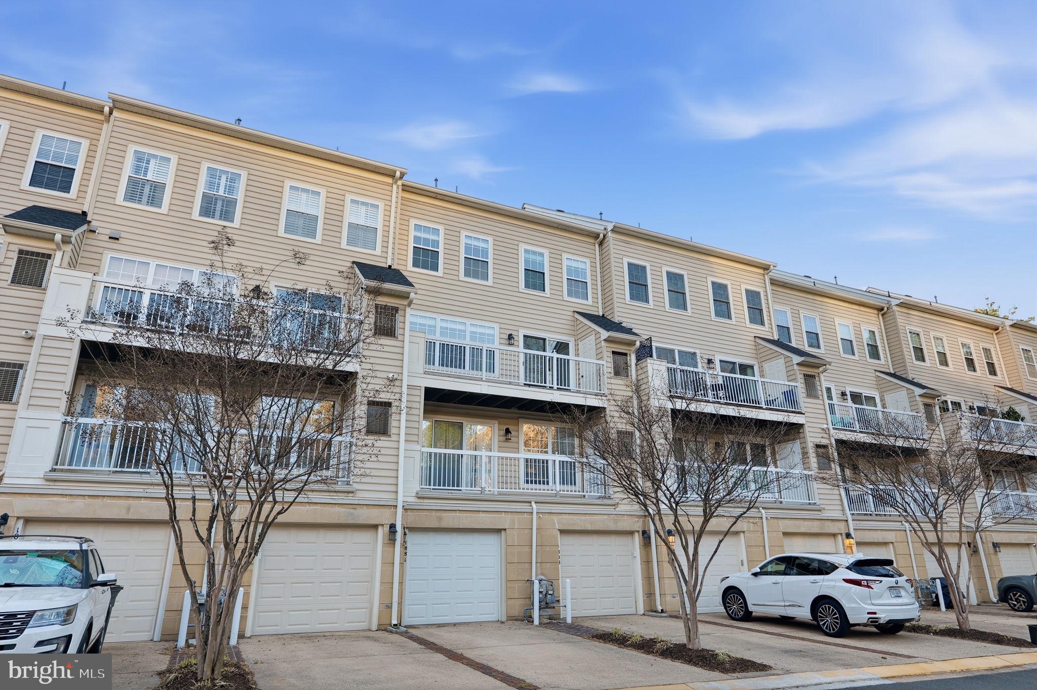 1881 Crescent Park Drive Reston, VA 20190 - Photo 42 of 43