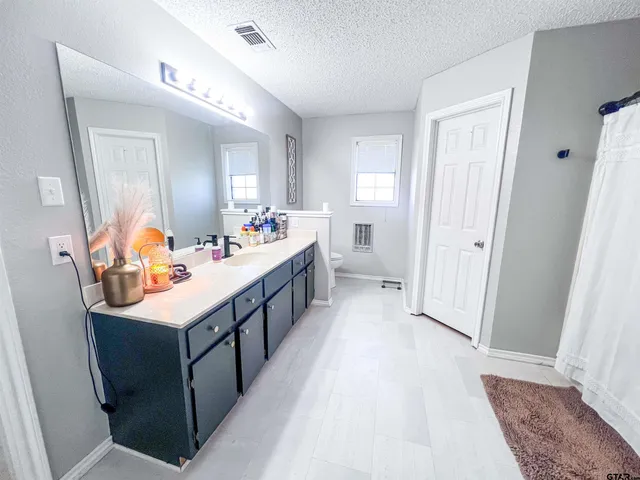 $385,000 | 1399 County Road 2400, Mount Pleasant, TX 75455