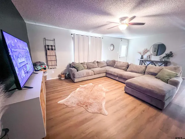 $385,000 | 1399 County Road 2400, Mount Pleasant, TX 75455