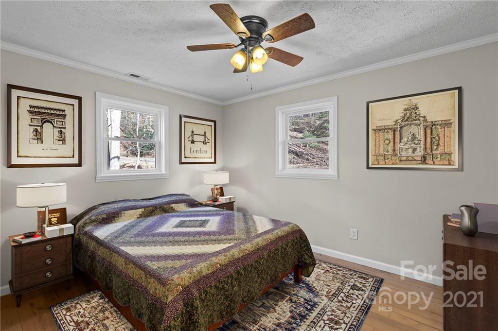 5959 Waterfalls Road Lenoir, NC 28645 - Photo 15 of 35 Gallery Image 15