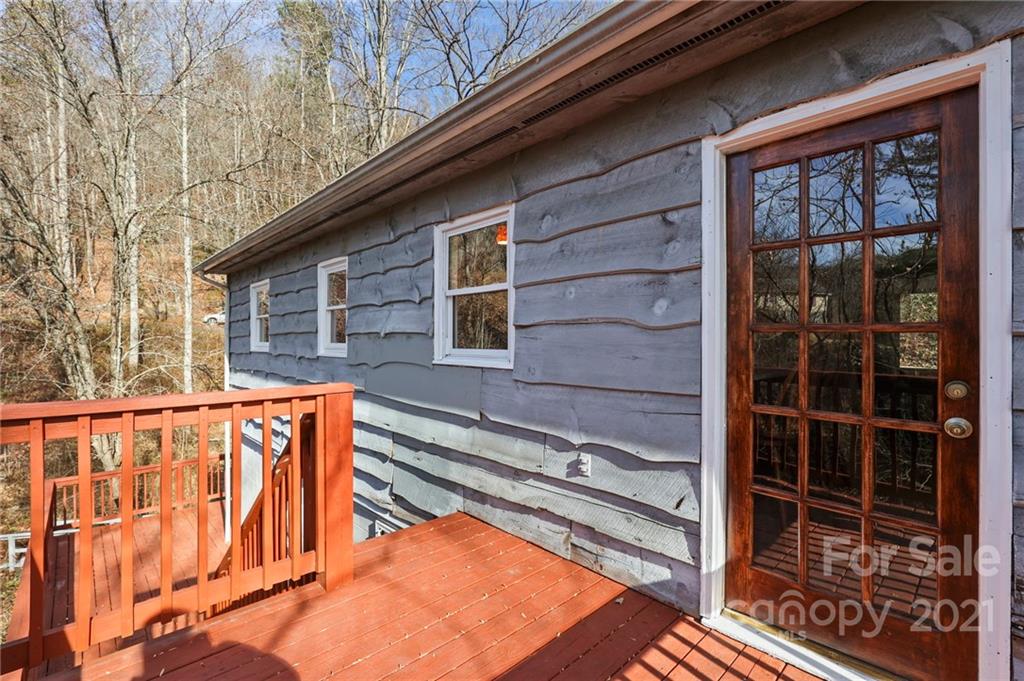 5959 Waterfalls Road Lenoir, NC 28645 - Photo 23 of 35 Gallery Image 23