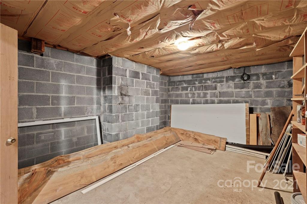 5959 Waterfalls Road Lenoir, NC 28645 - Photo 30 of 35 Gallery Image 30