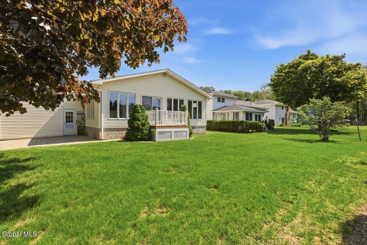 1117 Day Road Rotterdam, NY 12303 - Photo 34 of 40 35-032_MW2_9533