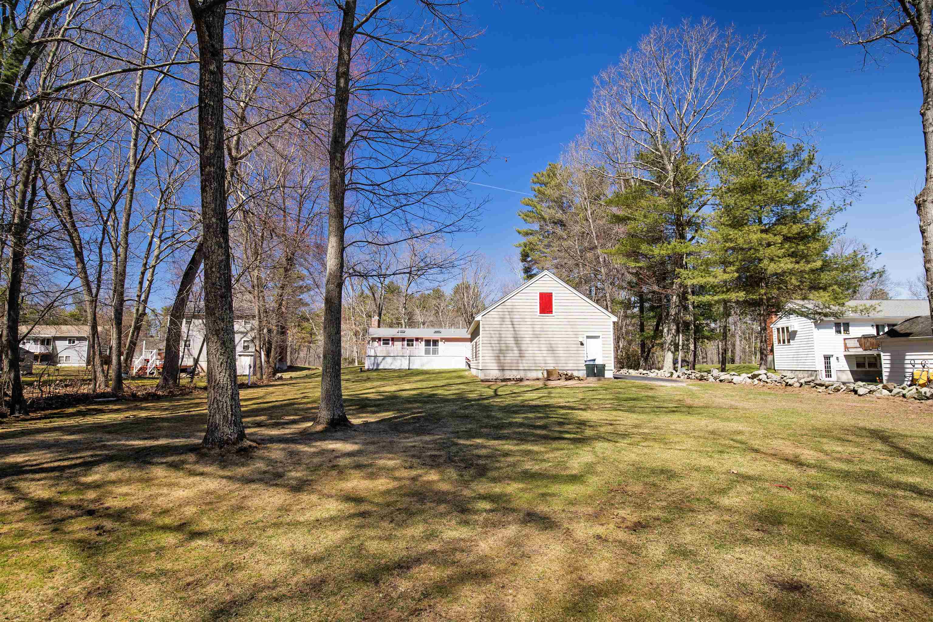 141 Bluff Street Salem, NH 03079 - Photo 36 of 40 Gallery Image 36