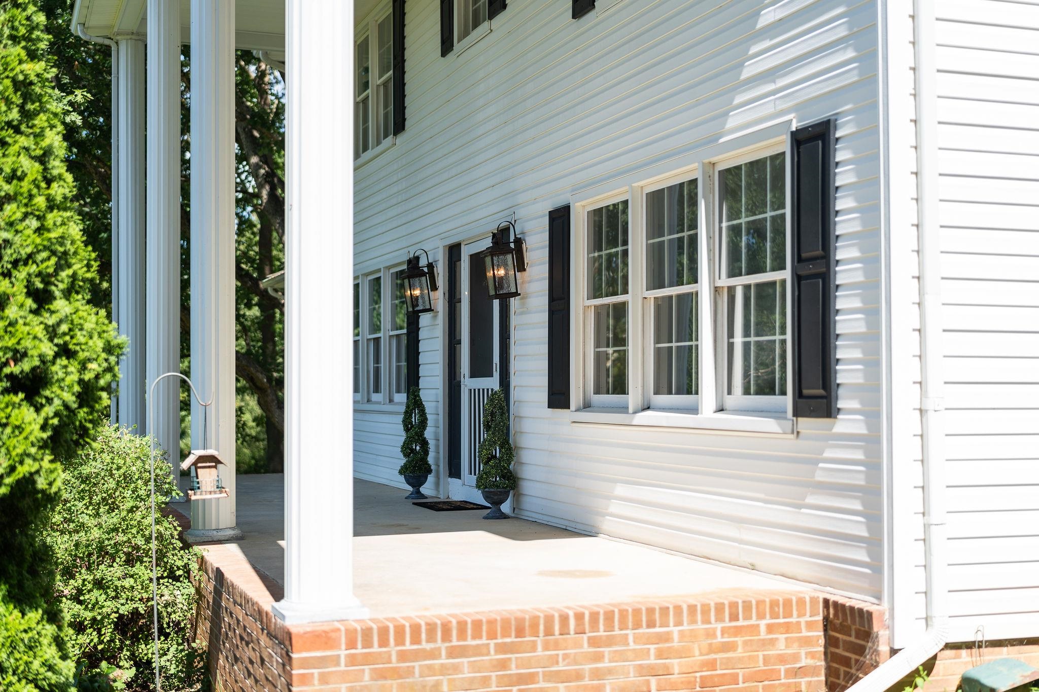 323 Abbington Road Swoope, VA 24479 - Photo 3 of 75 Gallery Image 3
