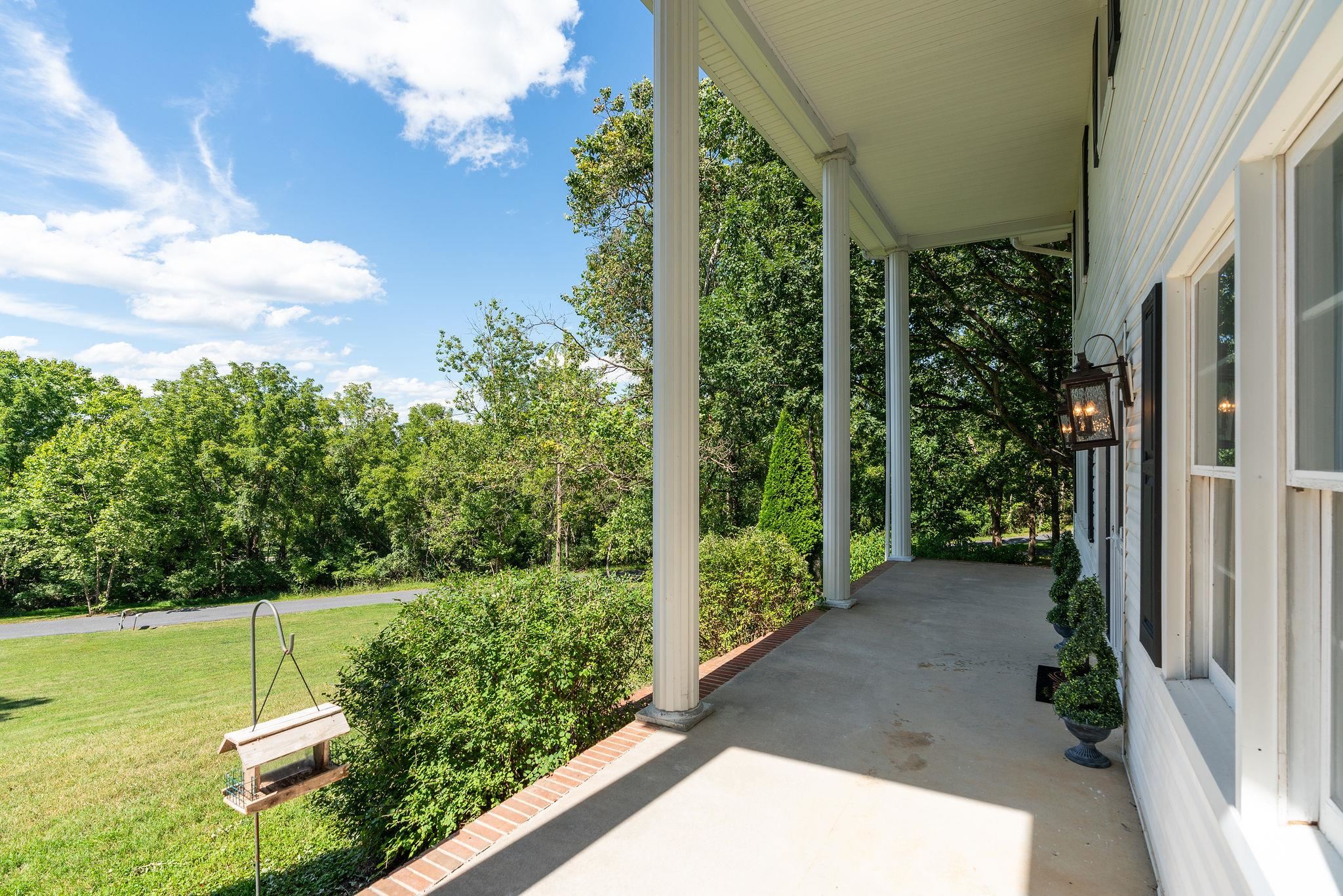 323 Abbington Road Swoope, VA 24479 - Photo 4 of 75 Gallery Image 4