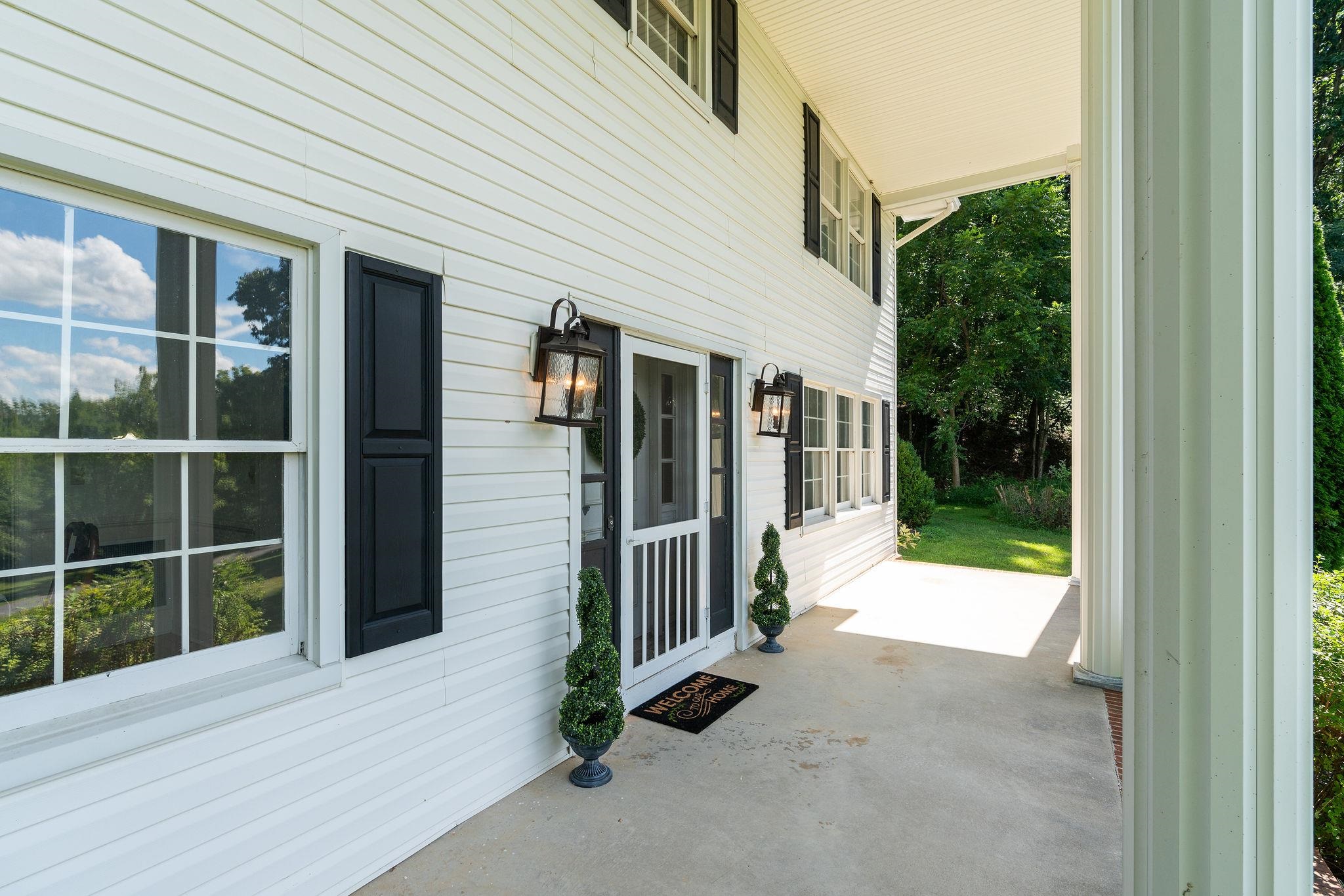 323 Abbington Road Swoope, VA 24479 - Photo 7 of 75 Gallery Image 7