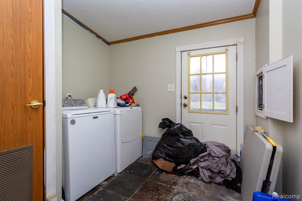 6463 Center Road Linden, MI 48451 - Photo 23 of 28