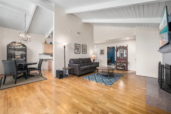 $1,299,888 | 9 Badger Pass, Irvine, CA 92604