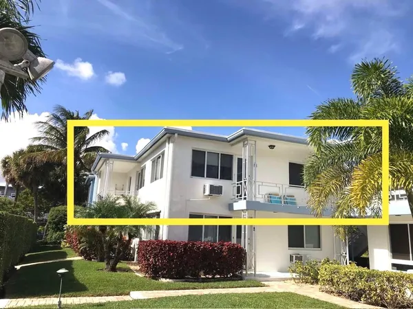 $2,400 | 3201 Southeast 12th Street, Unit B4, Pompano Beach, FL 33062